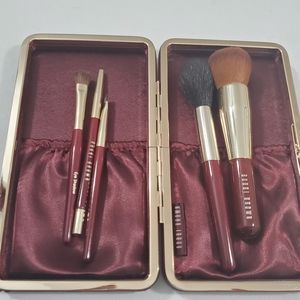 Bobbi Brown makeup brushes